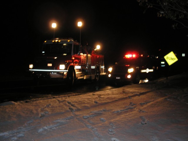 E253 and 2261 Standing By At STAT Flight Landing in Dec. 2007 